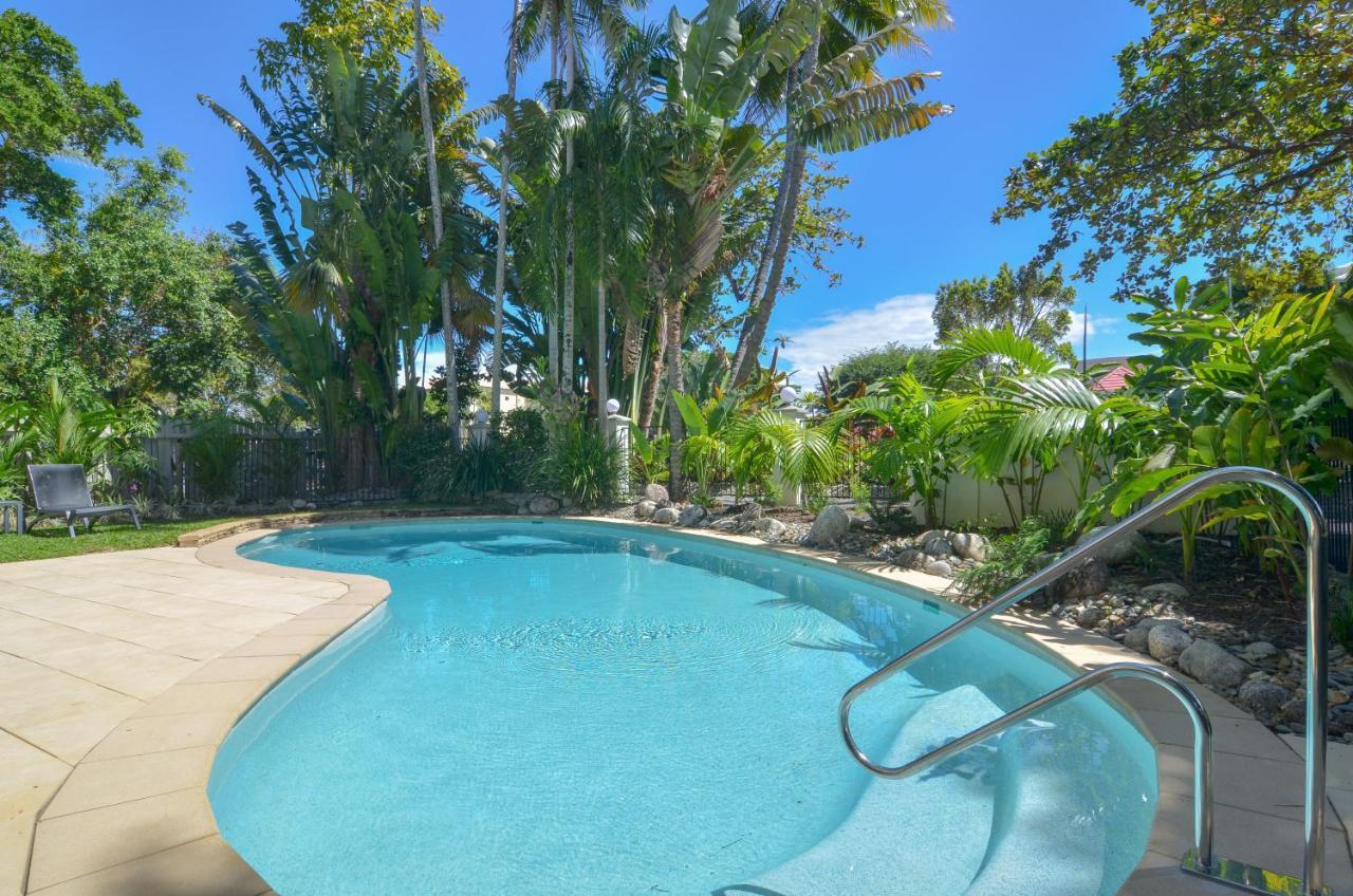 Seascape Holidays - Tropical Reef Apartments Port Douglas Dış mekan fotoğraf